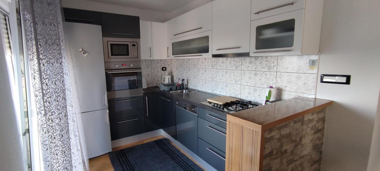 Apartment Mira Šibenik Buitenkant foto