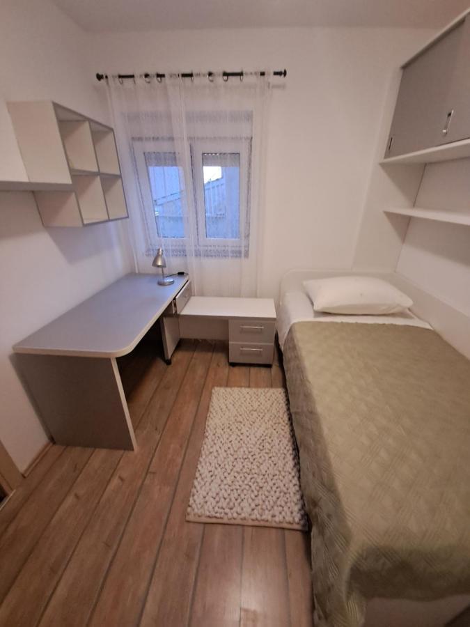 Apartment Mira Šibenik Buitenkant foto